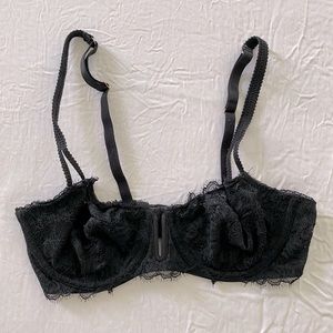 Black lace bra